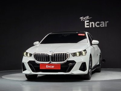 BMW 5 SERIES - 2
