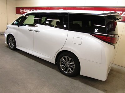 TOYOTA ALPHARD - 3