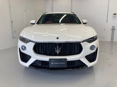 صورة 3 لـ 2021 Maserati LEVANTE