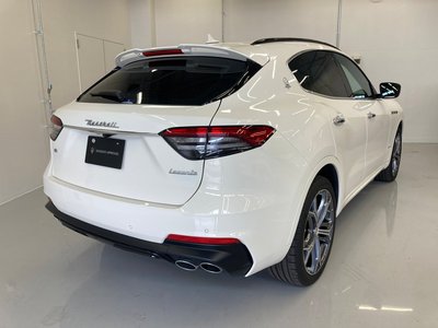صورة مصغرة 14 لـ 2021 Maserati LEVANTE