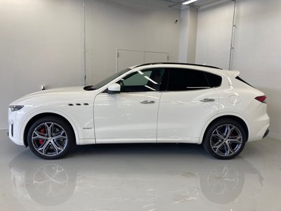 صورة 6 لـ 2021 Maserati LEVANTE