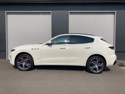 MASERATI LEVANTE - 3