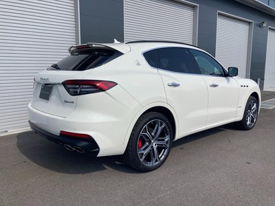 MASERATI LEVANTE - 8