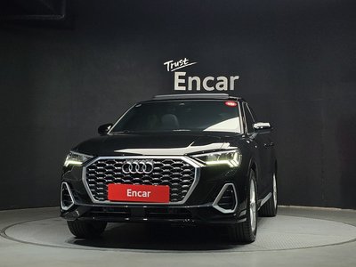 AUDI Q3 - 2