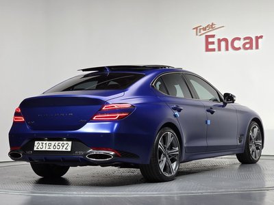 صورة 3 لـ 2024 Genesis THE NEW G70