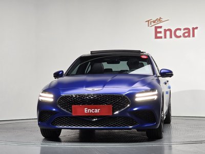 صورة 2 لـ 2024 Genesis THE NEW G70
