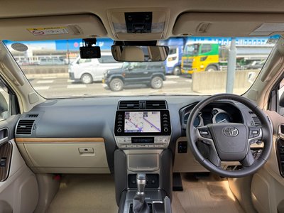 TOYOTA LAND CRUISER PRADO - 6