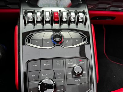 صورة مصغرة 17 لـ 2019 Lamborghini HURACAN SPYDER