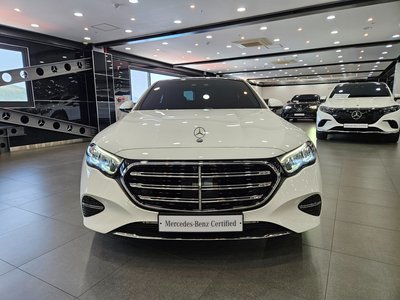 MERCEDES-BENZ E-CLASS - 2