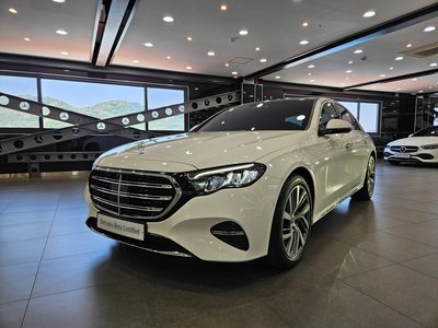MERCEDES-BENZ E-CLASS - 1