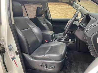 TOYOTA LAND CRUISER PRADO - 5