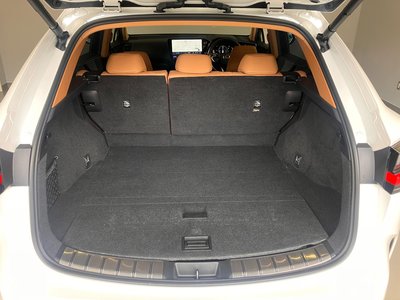 صورة مصغرة 13 لـ 2021 Lexus NX