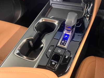 صورة مصغرة 24 لـ 2021 Lexus NX