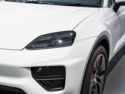صورة مصغرة 16 لـ 2025 Porsche MACAN