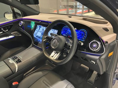 MERCEDES-BENZ EQE AMG - 5