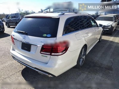 MERCEDES-BENZ E-CLASS - 5