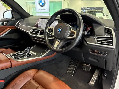 BMW X7 - 8