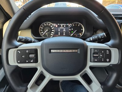 LAND ROVER DEFENDER - 5