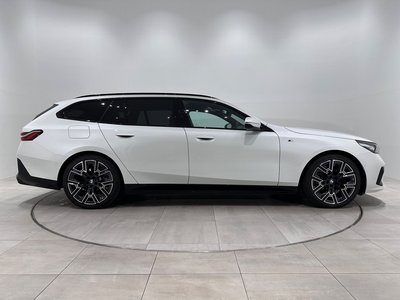 BMW 5 SERIES TOURING - 4