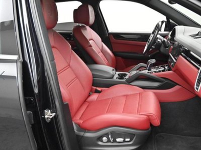 2021 Porsche CAYENNE 照片 10