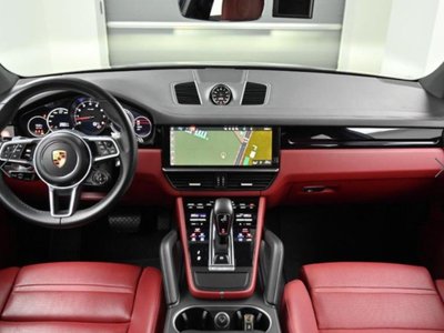 2021 Porsche CAYENNE 照片 2