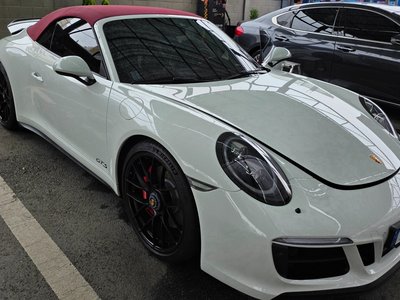 PORSCHE 911 - 5