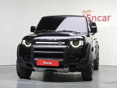 LAND ROVER DEFENDER - 2