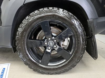 LAND ROVER DEFENDER - 8