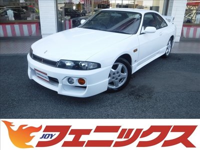 NISSAN SKYLINE