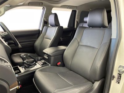 صورة مصغرة 38 لـ 2023 Toyota LAND CRUISER PRADO