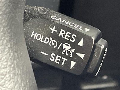صورة مصغرة 13 لـ 2023 Toyota LAND CRUISER PRADO
