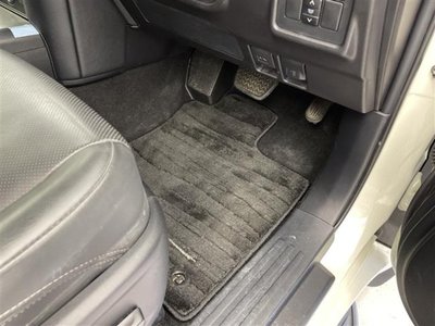 صورة مصغرة 42 لـ 2023 Toyota LAND CRUISER PRADO