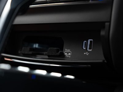 صورة مصغرة 58 لـ 2023 Maserati GHIBLI