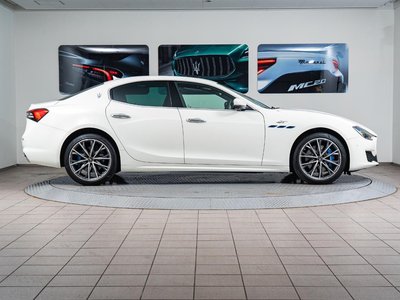 صورة مصغرة 17 لـ 2023 Maserati GHIBLI