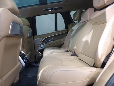 2025 LAND Rover RANGE ROVER thumbnail 34