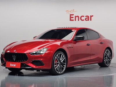 صورة 1 لـ 2021 Maserati GHIBLI