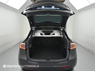 2024 Tesla MODEL Y thumbnail 19