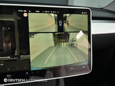 2024 Tesla MODEL Y thumbnail 15