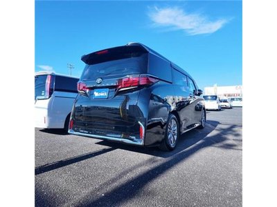 2025 Toyota ALPHARD — фото 5