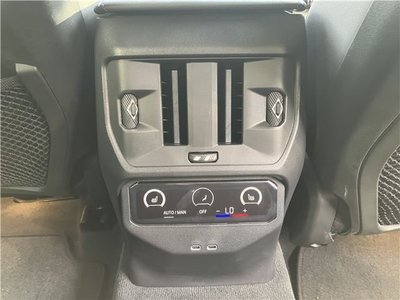 صورة مصغرة 24 لـ 2025 BMW X3