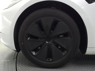 2024 Tesla MODEL 3 photo 6