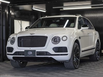 BENTLEY BENTAYGA - 1