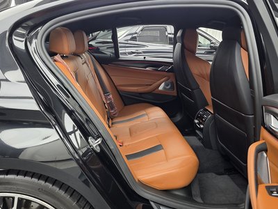 صورة مصغرة 12 لـ 2019 BMW M5