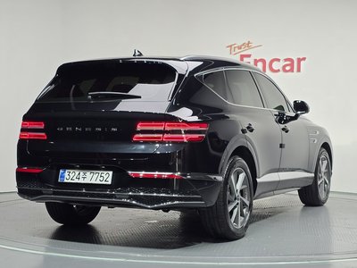 صورة 2 لـ 2025 Genesis GV80