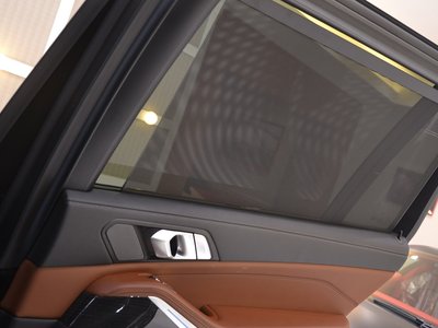 2023 BMW X7 缩略图 88