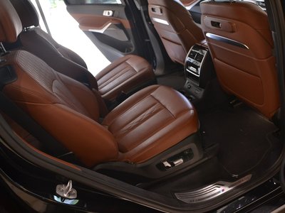 2023 BMW X7 缩略图 73