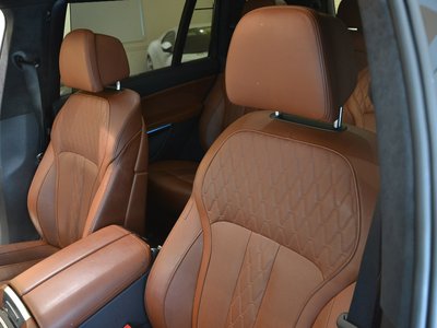 2023 BMW X7 缩略图 121