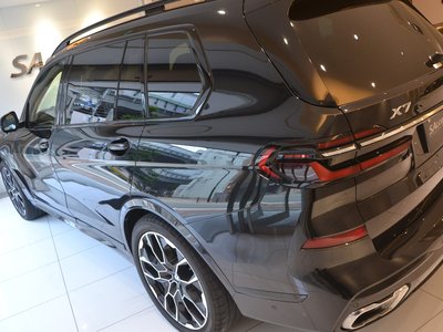 2023 BMW X7 缩略图 41