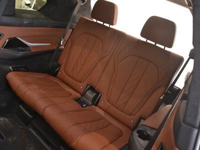 2023 BMW X7 缩略图 63