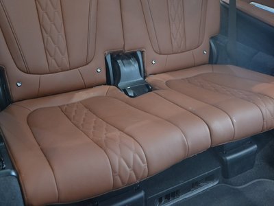 2023 BMW X7 缩略图 68